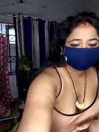 Smile-quien webcam model stream image