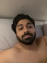 vinayz0 webcam model stream image