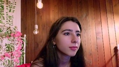AlbertaHayley webcam model stream image