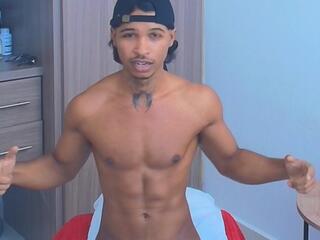 Cassian Gold webcam model stream image