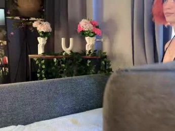 quennaedger webcam chaturbate model stream image