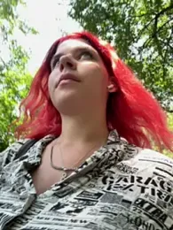 RiriRoseey webcam model stream image