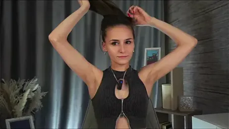 NoreenBow webcam model stream image