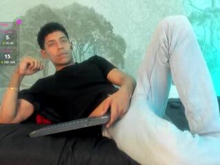 Victory Casuss webcam model stream image
