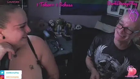 DarkBunnyPlay webcam model stream image