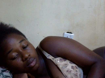 cute-jenny1 webcam model stream image