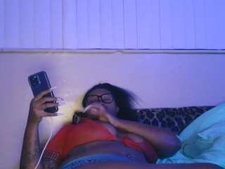 cum2paradise webcam model stream image