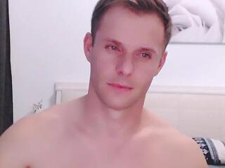 Andrrew Great webcam model stream image
