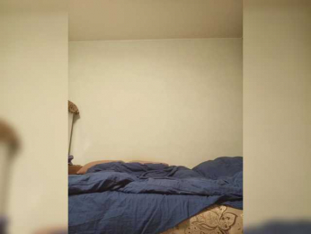MilkyGirl webcam model stream image