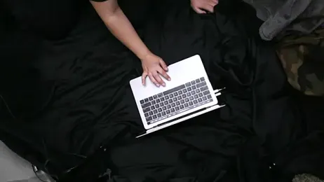 EvaCrux webcam model stream image