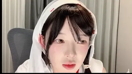 EnEn_xiaobao webcam stripchat model stream image