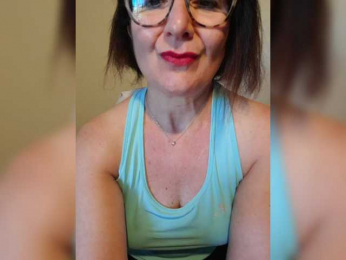 ElitalianMilf webcam model stream image