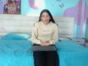 secrettloverss webcam model stream image