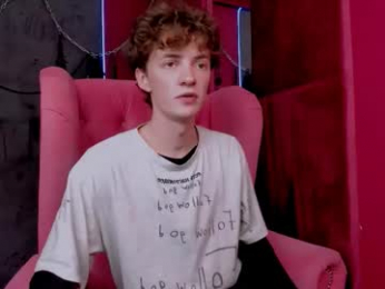 luke_sweet webcam chaturbate model stream image