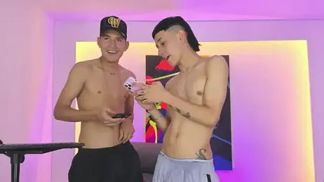 Letsme_see_gay_porn webcam model stream image
