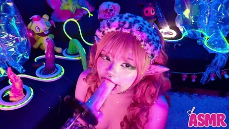 LaytonBox webcam model stream image