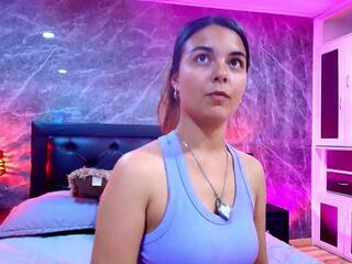 Charlotte Reynold webcam model stream image