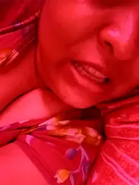 peu8 webcam model stream image