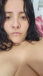 Brandypink webcam model stream image