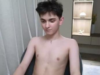 alexander_18_xxl webcam chaturbate model stream image