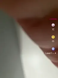 lucyxoxq webcam model stream image