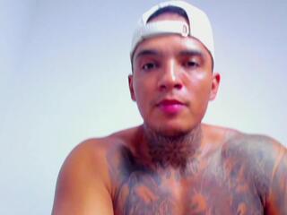 Matius Coslink webcam model stream image