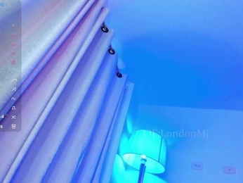 LondonMJ webcam model stream image