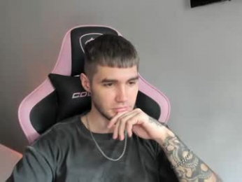 pm_13tokens webcam model stream image