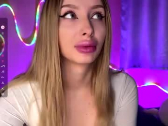 eleanor_rr_ webcam model stream image