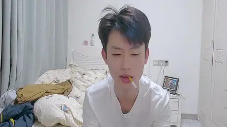 your-cake webcam model stream image