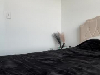 rueevo webcam model stream image
