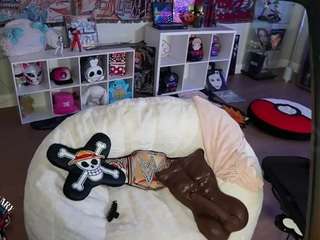 lovenzia webcam model stream image