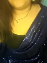 Indian_hotmilfs stripchat stream image