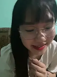 Queen_2k6 stripchat stream image