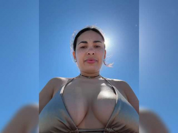 wlcm2talilia bongacams stream image