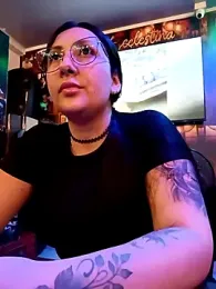 You-kitty2025 stripchat stream image