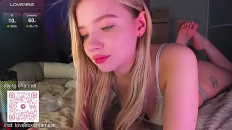 lovesexdreamss_ stripchat stream image