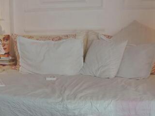 Abril Colls flirt4free stream image