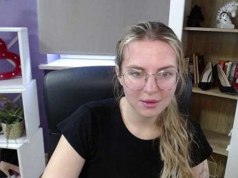 Soft-Zoey bongacams stream image