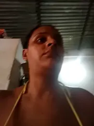 Andreita_95 stripchat stream image