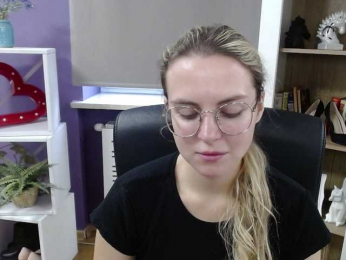 Soft-Zoey bongacams stream image