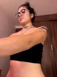 Sarasanders_4 stripchat stream image
