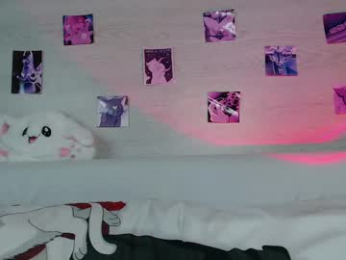 b4by_emilia chaturbate stream image