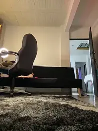 aly_golden_ stripchat stream image