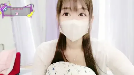 aaanyan stripchat stream image