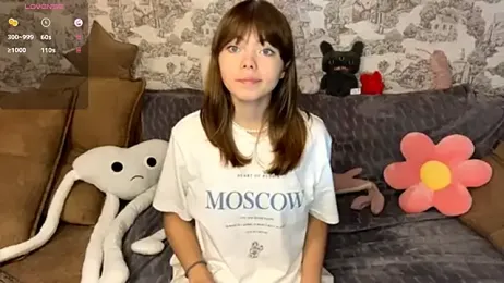 CoralinaEastoy stripchat stream image