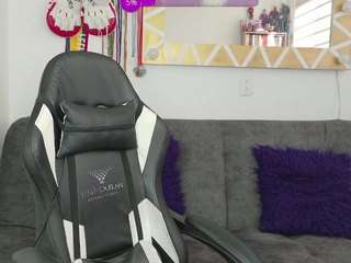 sarahpeterson camsoda stream image
