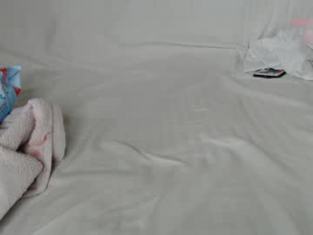 b4by_emilia chaturbate stream image