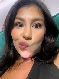 bunnyclide_ stripchat stream image