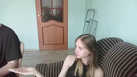 emolina1337 stripchat stream image